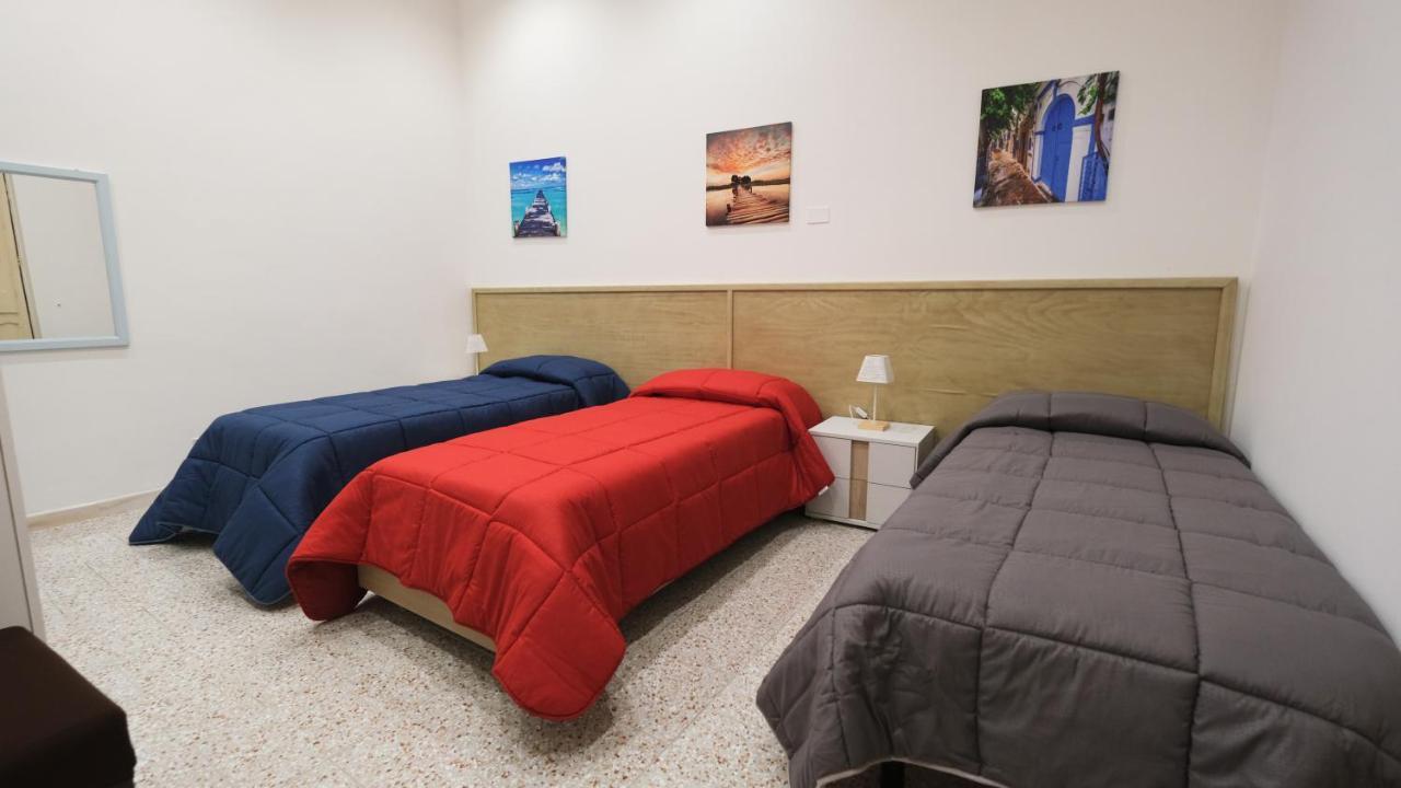 Bilocale Porta Napoli Appartement Brindisi Buitenkant foto